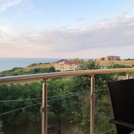 Sea View *